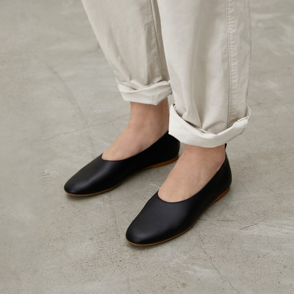 Everlane Day Glove in Black